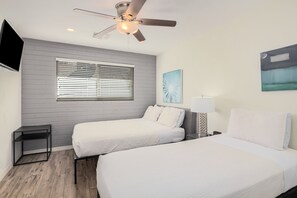 5 chambres, fer et planche à repasser, lit parapluie, Wi-Fi gratuit