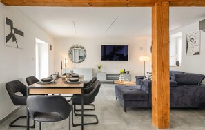 Interior - Lovely home in Vidulini with kitchen (Vidulini)