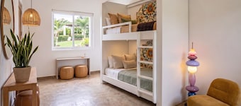 La Optimista Boutique Hotel & Concierge