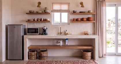 La Optimista Boutique Hotel & Concierge