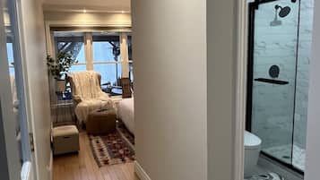 2 Schlafzimmer, Schreibtisch, kostenloses WLAN, Bettwäsche
