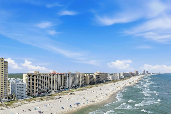 On the beach - Four Winds 402 (Orange Beach)