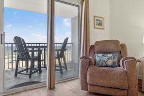 Smart TV - Four Winds 402 (Orange Beach)