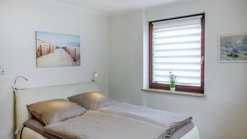 2 bedrooms, free WiFi, bed sheets