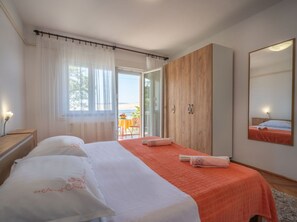 2 bedrooms, free WiFi
