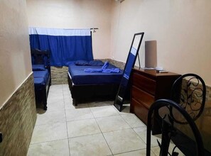 2 habitaciones, wifi gratis y ropa de cama 