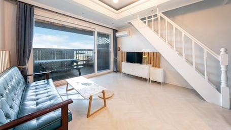 Basic Room, 1 Bedroom (sarang3) | 1 bedroom, free WiFi