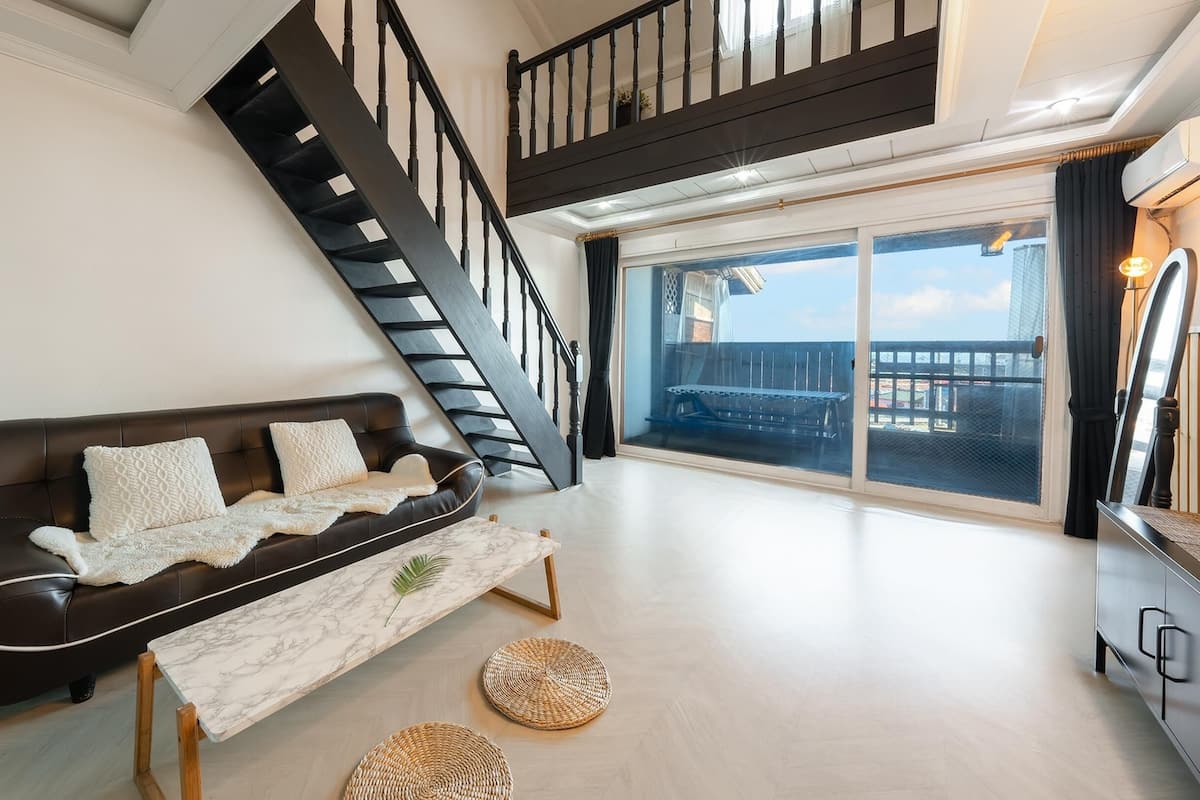 Basic Room, 1 Bedroom (haengbok5) | 1 bedroom, free WiFi