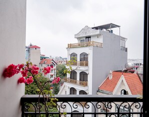 Superior Double Room, 1 King Bed, Balcony, City View | Balcony view