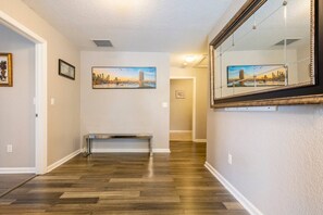 Interior - 5-bedroom vacation home just 5 minutes from Palm Beach International Airport. (Haverhill)