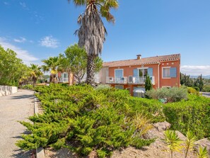 Exterior - Les Eucalyptus by Interhome (Saint Aygulf)