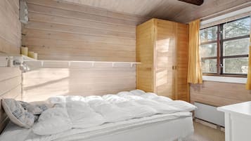 2 bedrooms