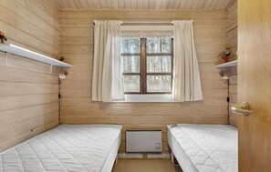 2 bedrooms