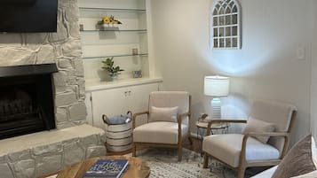 TV connectée, cheminée