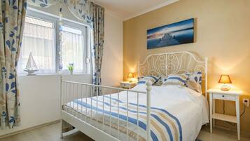 4 dormitoris, un bressol de viatge, wifi gratuïta i roba de llit