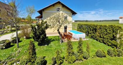 House Dijana With Pool, Bloke, Slovenia