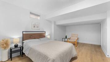 2 chambres, bureau, accès au Wi-Fi (inclus), literie fournie