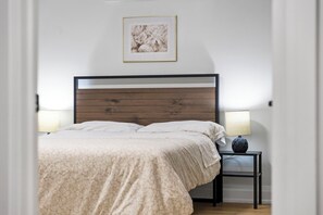 2 quartos, escrivaninha, Wi-Fi de cortesia, roupa de cama