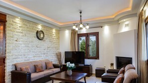 Villa | 3 bedrooms - Villa Nefeli With Private Pool (Rethymno)
