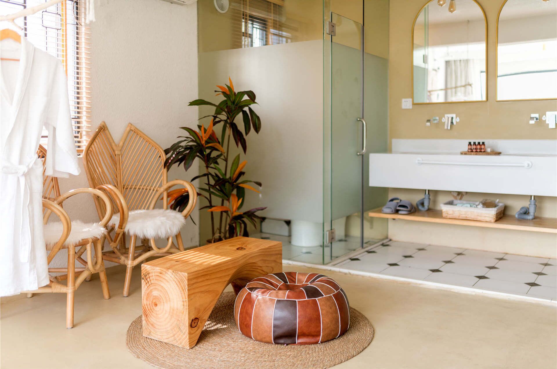 Romantic Double Room, Hill View | Desk, laptop workspace, soundproofing, iron/ironing board