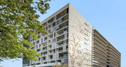 lovely ap in heart of chatswood