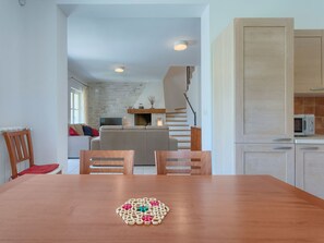 Dining - Vacation home Azura by Interhome (Pula/Marčana)