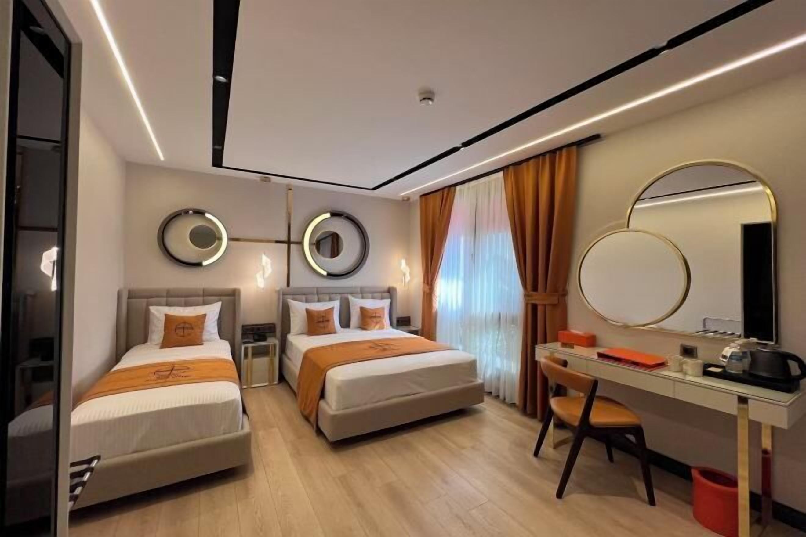 In-room safe, desk, laptop workspace, soundproofing