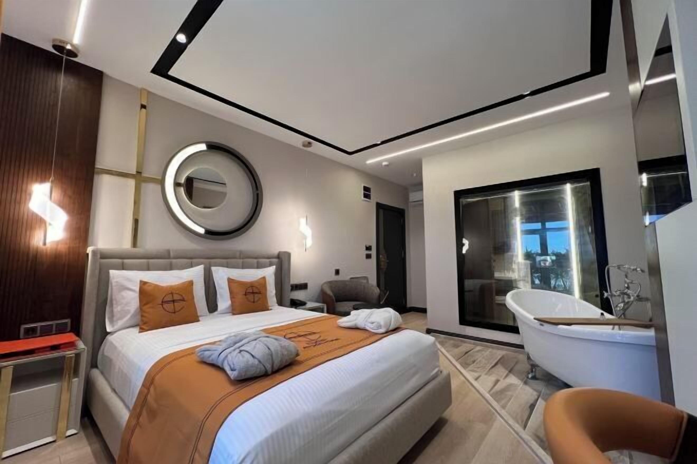 In-room safe, desk, laptop workspace, soundproofing