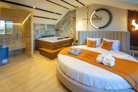 Elysian Airport Hotel - Image 21