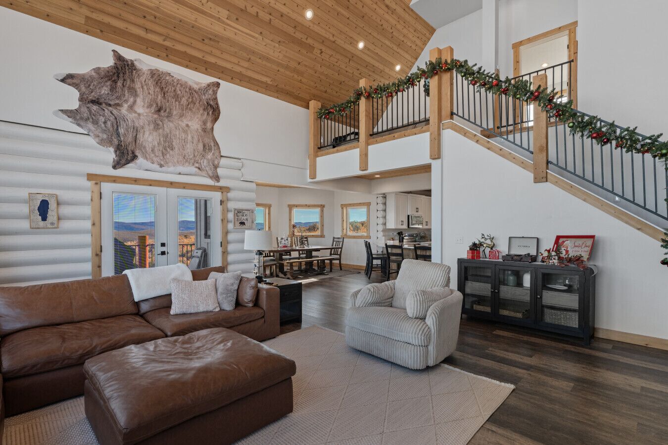 Smart TV, fireplace, video games