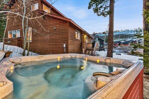 Utendørs boblebad