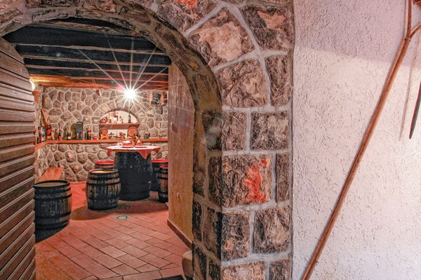 Fass, Gebäude, Holz, Mauerwerk, Wand, Backstein, Tönungen Und Schatten, Bogen, Metall