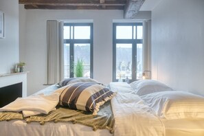 2 chambres, fer et planche à repasser, lit parapluie, Wi-Fi