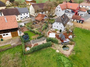 Exterior - Holiday Home 'Annodazumol' with Private Terrace, Private Garden and Wi-Fi (Waischenfeld)