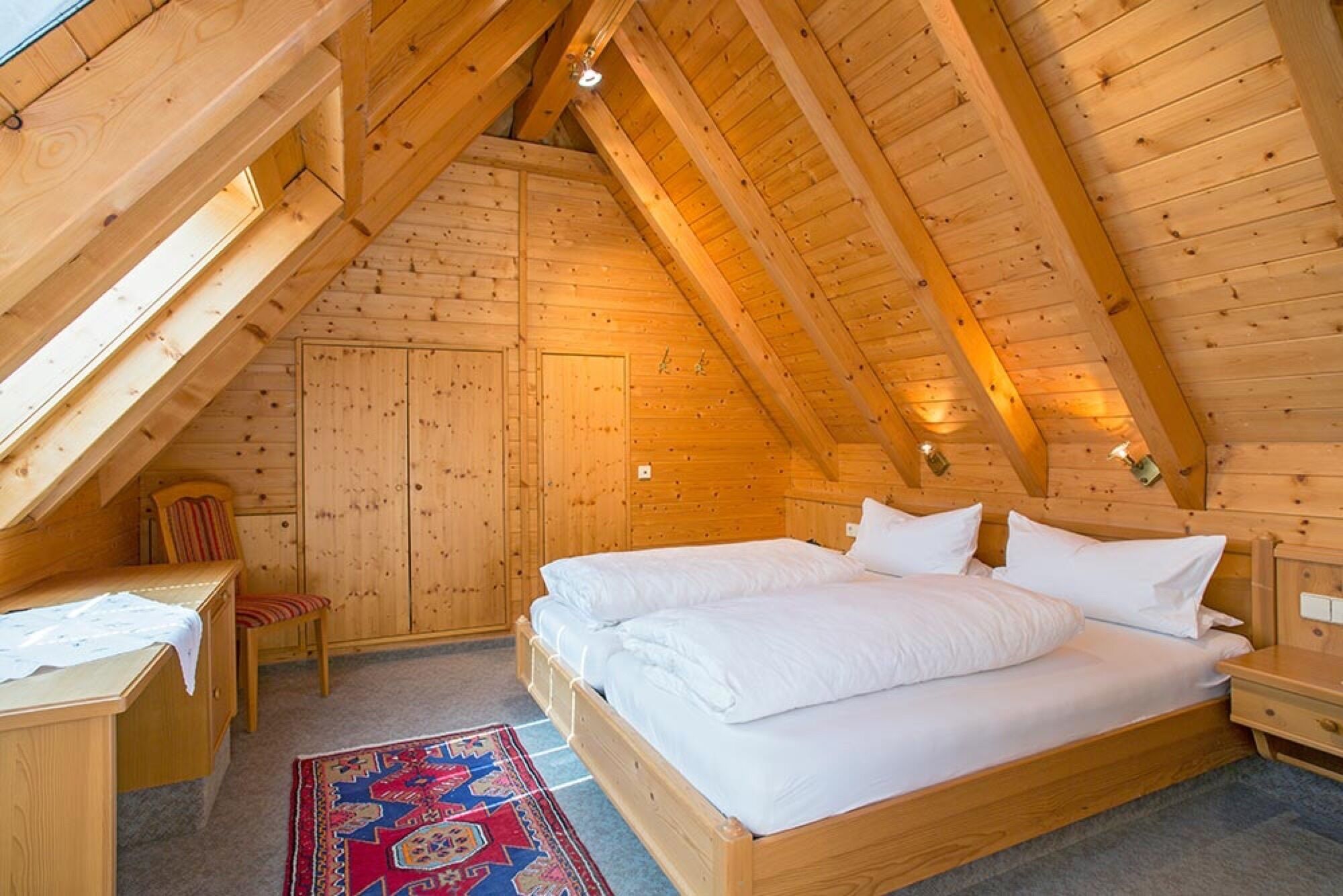 2 chambres, Wi-Fi gratuit, draps fournis