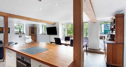 Ferienwohnung am Marienbach mit gemeinsamer Terrasse und WLAN