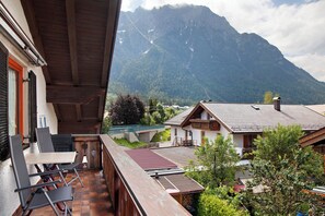 Property grounds - Apartment 'Brunnsteinnest' with Mountain View, Balcony and Wi-Fi (Mittenwald)