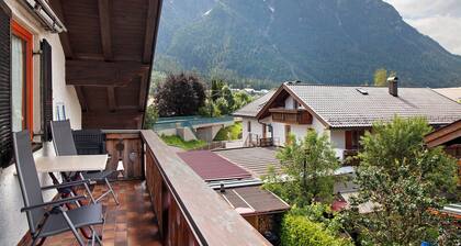 Ferienwohnung 'Brunnsteinnest' mit Bergblick, Balkon und WLAN