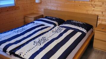 2 Schlafzimmer, Bettwäsche