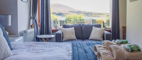 3 bedrooms, travel crib, free WiFi