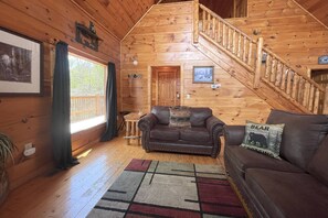 TV, fireplace, table football - Season's Greetings Sale (Sevierville)