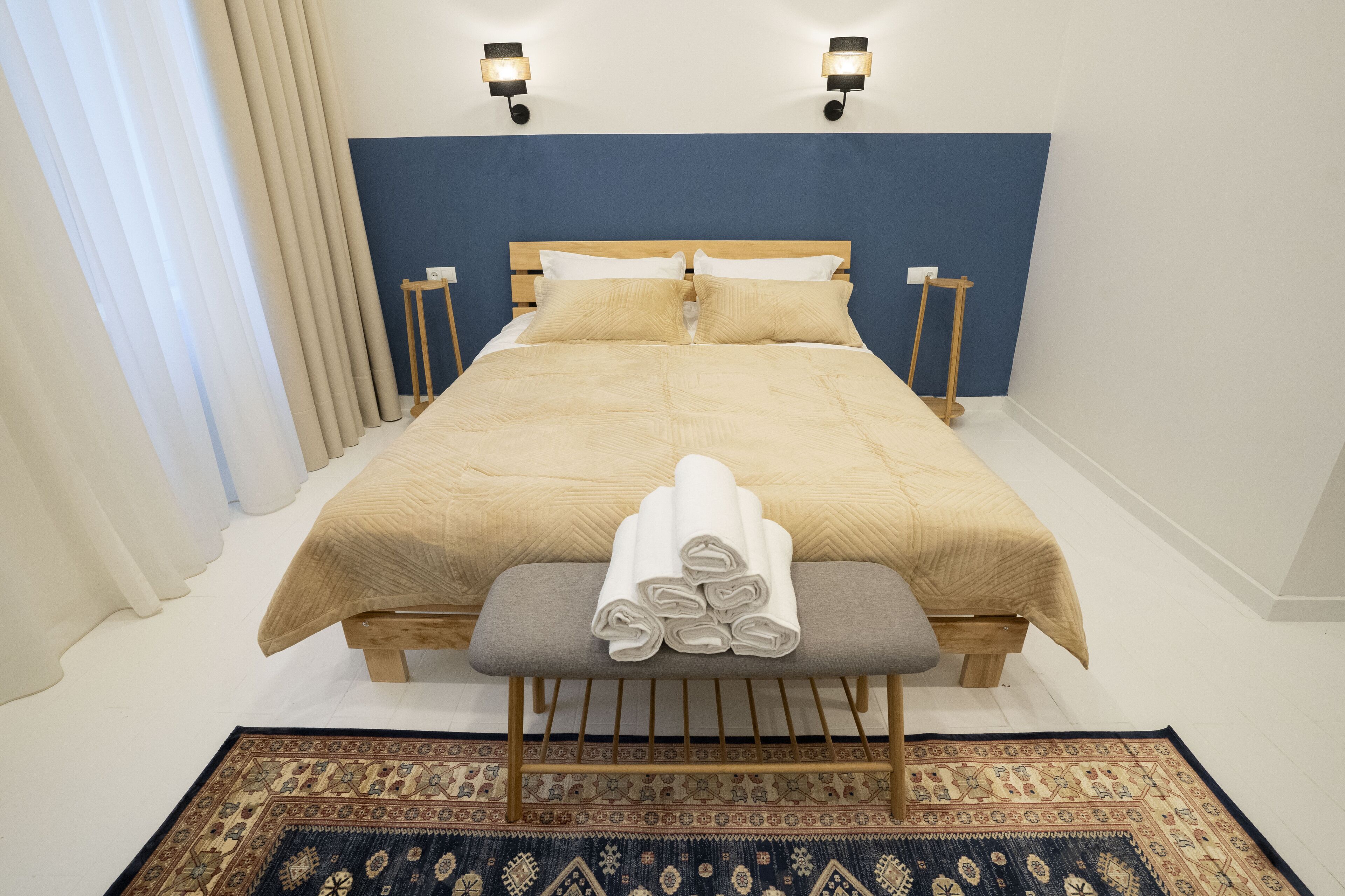 Deluxe Double Room, 1 King Bed | In-room safe, iron/ironing board, free WiFi, bed sheets