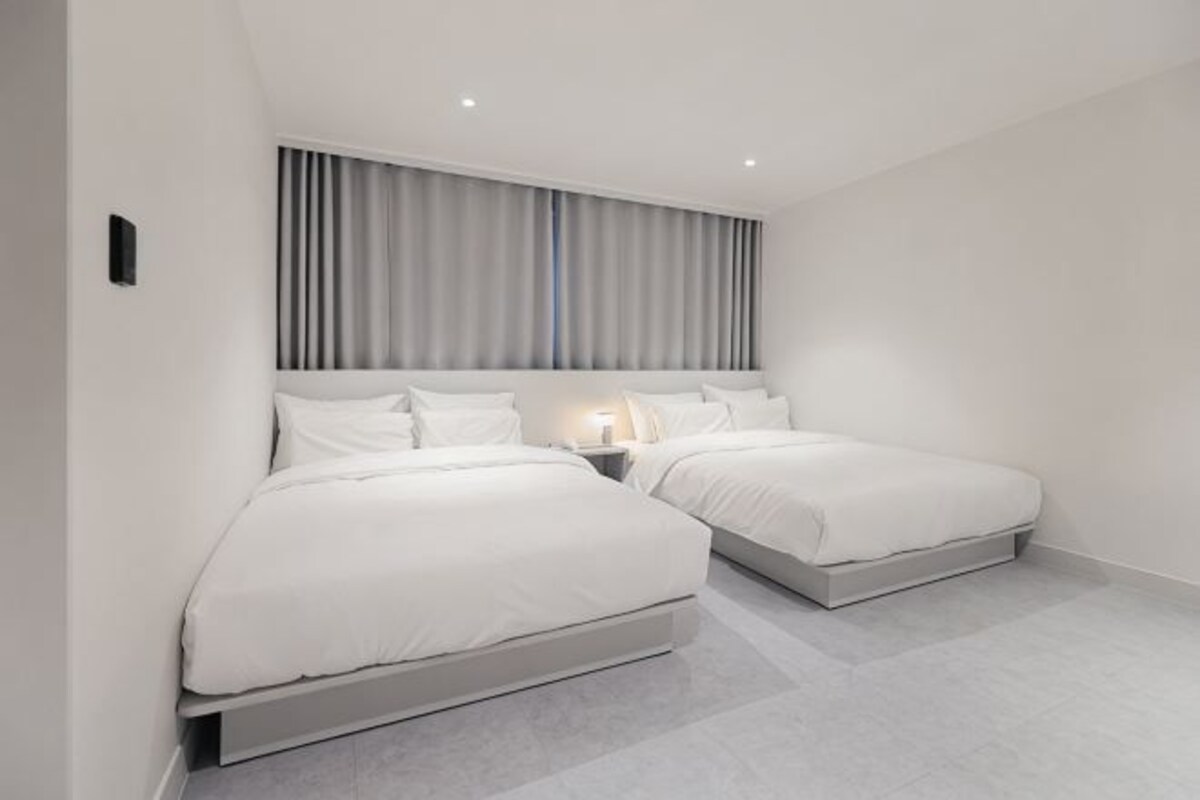 Luxe beddengoed, gratis wifi, beddengoed