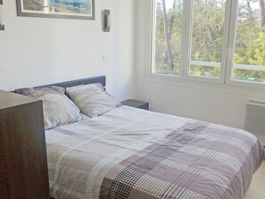 1 Schlafzimmer, Reisekinderbett, WLAN, Bettwäsche