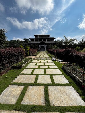 Reception - Vintage Village Resort & Spa  (Alur)