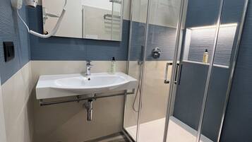 ํ๋
ธ๋ผ๋ฏน๋ฃธ, ๋ฐ์ฝ๋, ๋ฐ๋ค ์ ๋ง | ์์ค | ์ค์ ์์ค, ๋ ์ธํด ์ค์๊ธฐ, ํค์ด๋๋ผ์ด์ด, ๋น๋ฐ