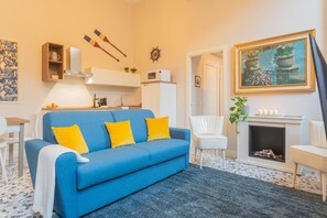 Apartment | 1 bedroom - Cinque Giornate 70 Suites - Atena (Como)