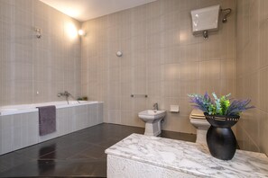 Rumah | 2 kamar tidur