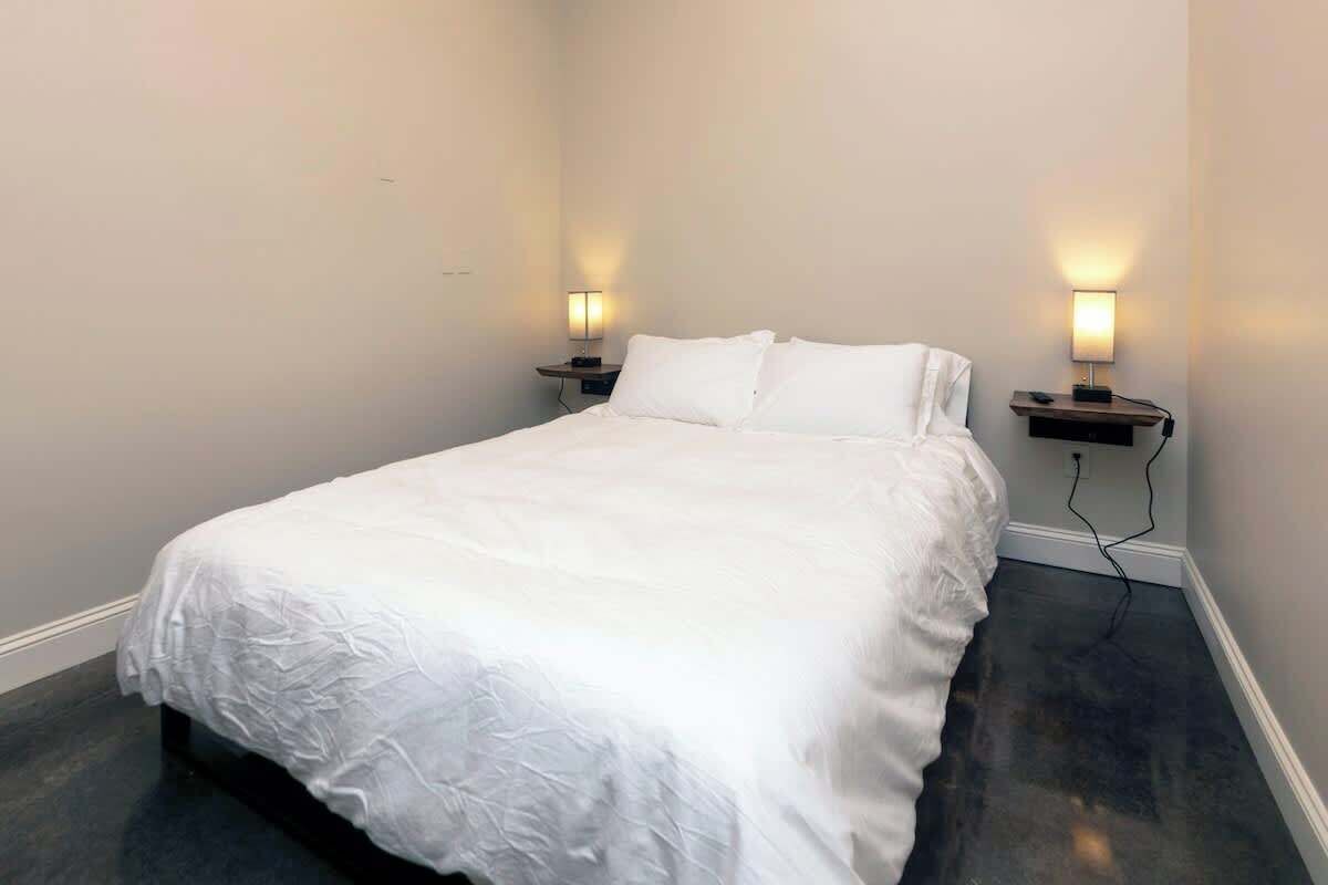 3 間睡房、熨斗/熨衫板、可攜式嬰兒床、Wi-Fi