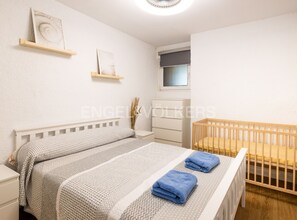 3 bedrooms, iron/ironing board, bed sheets - Javea Arenal; 3 Rooms, Terrace,bbq, Parking 6pax (Xàbia)